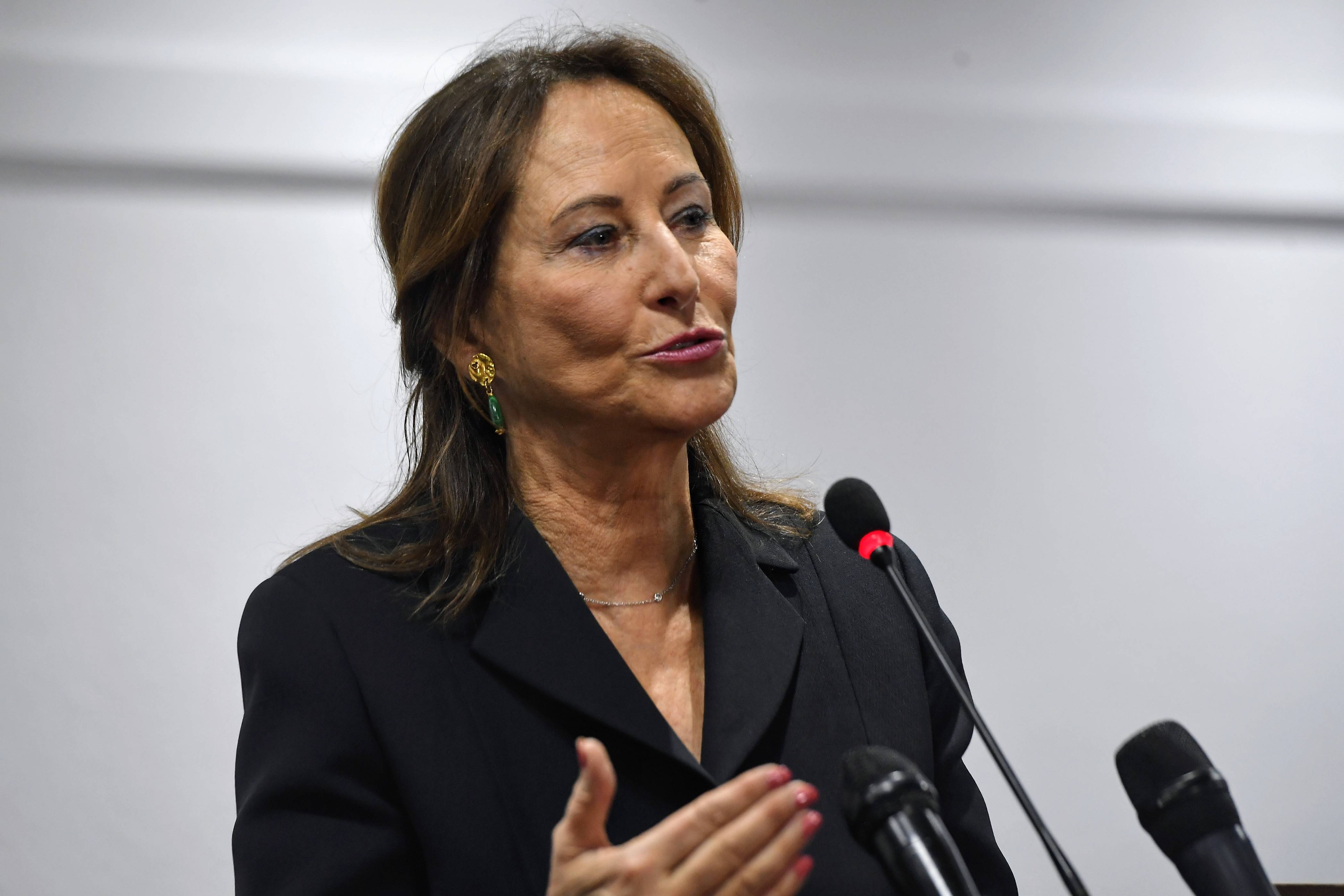 Quinze euros le ticket pour voter à la primaire du PS ? « Trop cher », répond Ségolène Royal